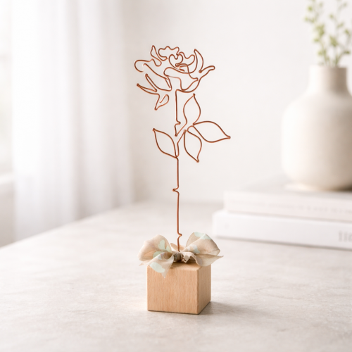 RŮŽE na dřevěné kostce - růžové zlato