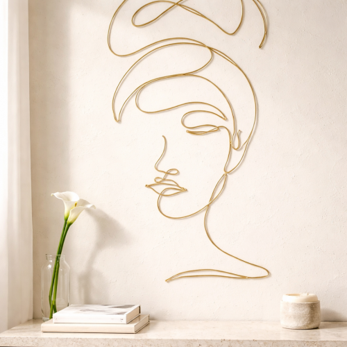 Hlava ženy - zlatý drát