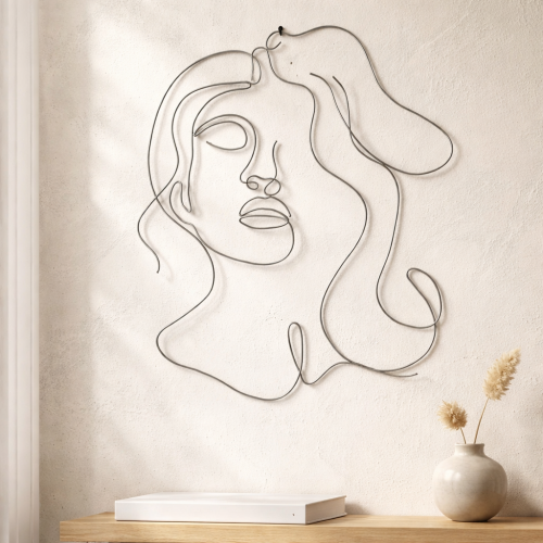 Hlava ženy - stříbrný drát